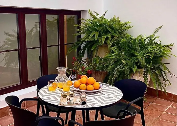 Puerta De La Ribera Centro