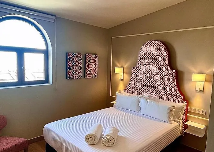 Puerta De La Ribera Centro Апарт-отель