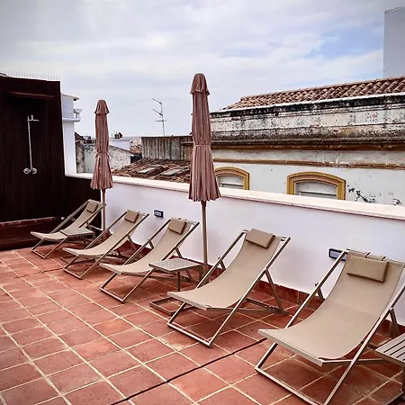 Puerta De La Ribera Centro Apartahotel