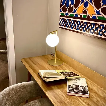 Puerta De La Ribera Centro Córdoba