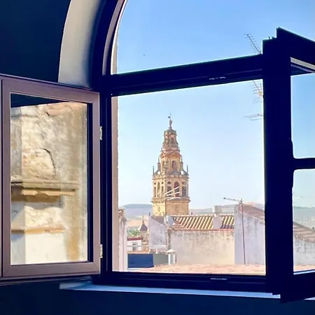 Puerta De La Ribera Centro Apartahotel 3*