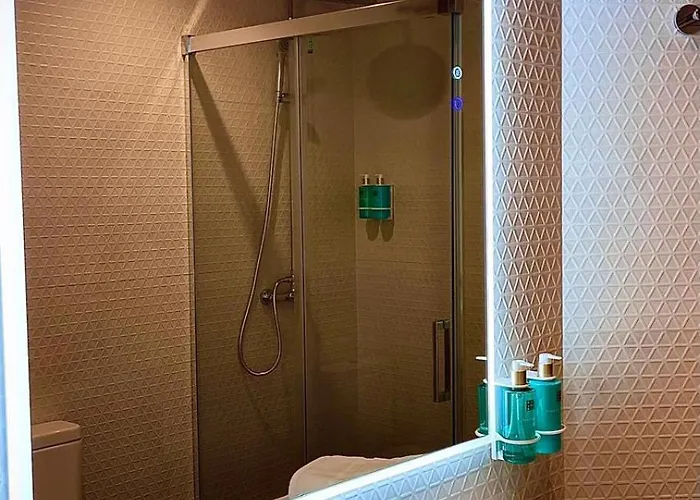 Puerta De La Ribera Centro Lägenhetshotell